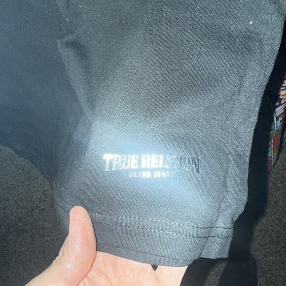 True Religion Men's Size Large Premium 100% Cotton V-Neck Logo T-Shirt Black New - Picture 3 of 5